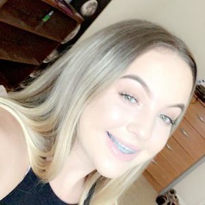 Meet your Posher, Hailey